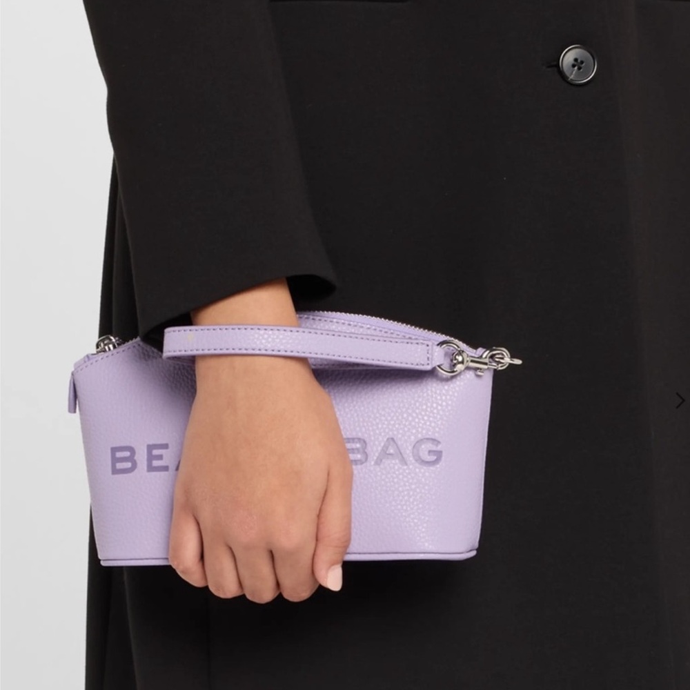 Marc Jacobs The Beauty Bag Pouch Wristlet in Lavender - Picture 2 of 10